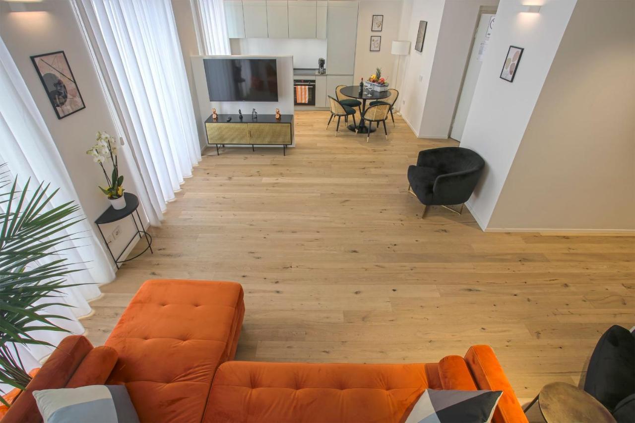 Milan Luxury Suite-Hosted By Sweetstay エクステリア 写真